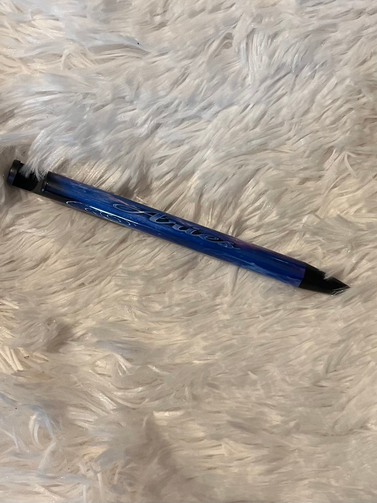 Aries horoscope pen