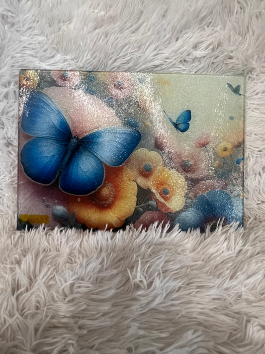 Butterfly cutting board